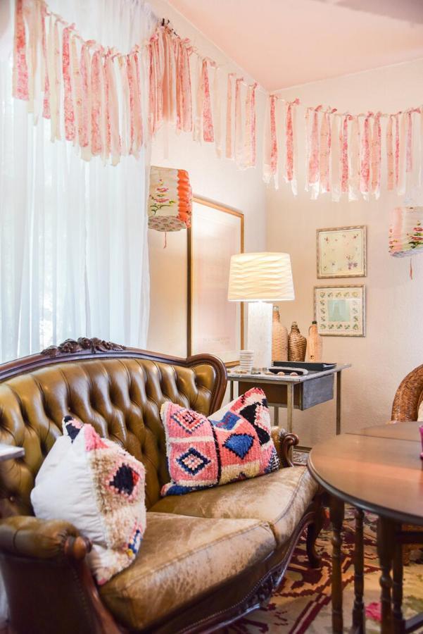 The English Merchant'S Inn Waxahachie Zimmer foto
